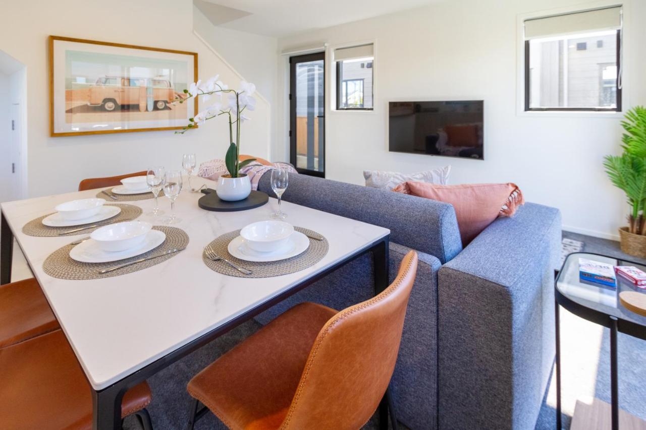 Beachside Bliss: 1 Bed 1 Bath Christchurch Dış mekan fotoğraf