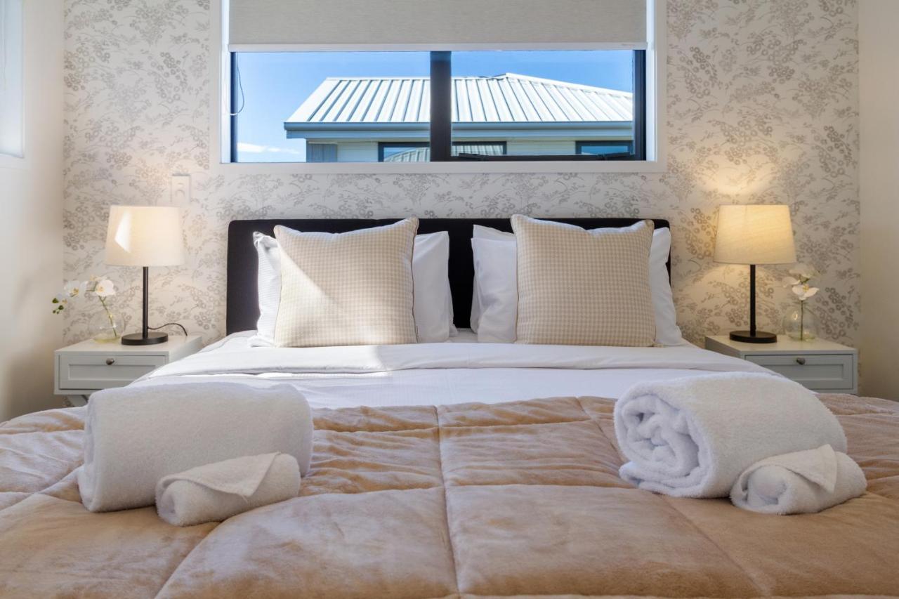 Beachside Bliss: 1 Bed 1 Bath Christchurch Dış mekan fotoğraf